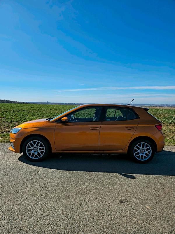 Gebraucht Skoda Fabia Selection 80 PS (58 kW) 2024 Andere farben Kleinwagen