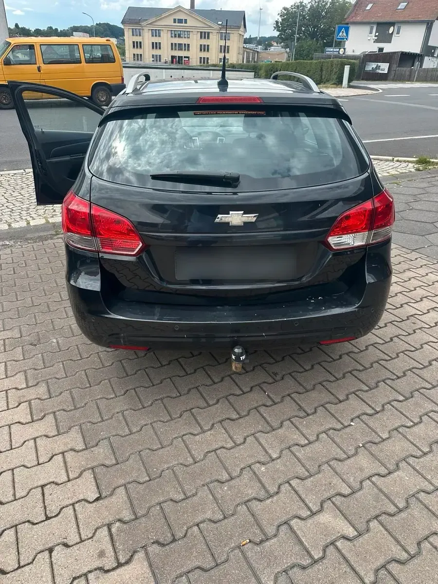 Gebraucht Chevrolet Cruze 140 PS (102 kW) 2012 Schwarz Kombi