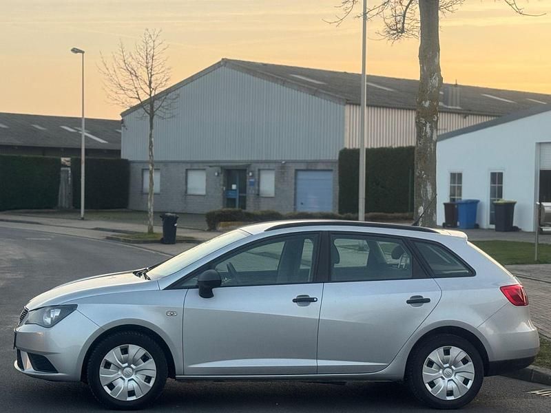 Gebraucht Seat Ibiza ST Reference 69 PS (50 kW) 2014 Silber Kombi