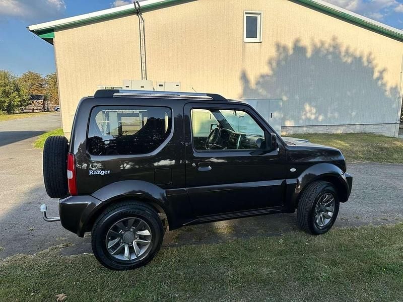 Gebraucht Suzuki Jimny Comfort+ 86 PS (63 kW) 2016 Grün SUV