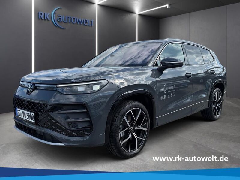 Grau Gebraucht 2025 VW Tayron R-line SUV | 63.490 € (Guter Preis) - Bild 1/4