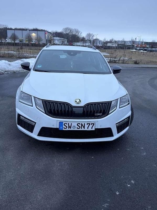 Gebraucht Skoda Octavia RS 184 PS (135 kW) 2020 Weiß Kombi
