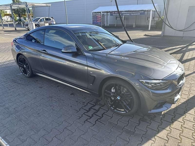 Grau Gebraucht 2017 BMW 440 M Sport Coupé | 30.400 € (Fairer Preis) - Bild 1/4
