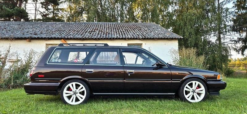 Gebraucht Toyota Camry 160 PS (117 kW) 1989 Braun Limousine