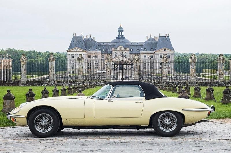 Usata Jaguar E-Type 197 CV (144 kW) 1973 Giallo Cabrio