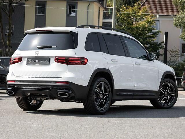 Gebraucht Mercedes GLB200 AMG 163 PS (119 kW) 2024 Weiss unilack polarweiss SUV