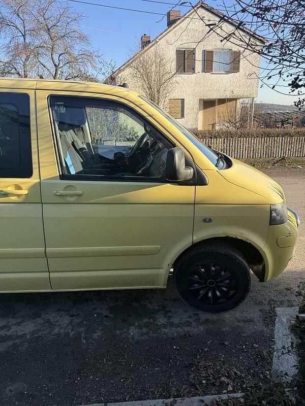 Gebraucht VW Multivan Comfortline 174 PS (127 kW) 2004 Van