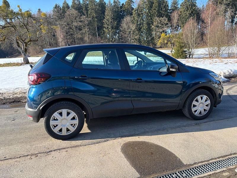 Gebraucht Renault Captur Life 90 PS (66 kW) 2018 Blau SUV