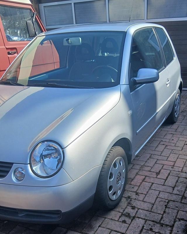 Gebraucht VW Lupo 50 PS (36 kW) 2002 Silber Kleinwagen