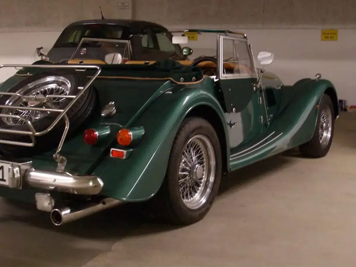 Gebraucht Morgan 4/4 111 PS (81 kW) 2001 Grün Cabrio
