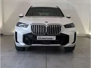 Gebraucht BMW X5 M Sport 340 PS (250 kW) 2024 Weiß (mineralweiß) SUV
