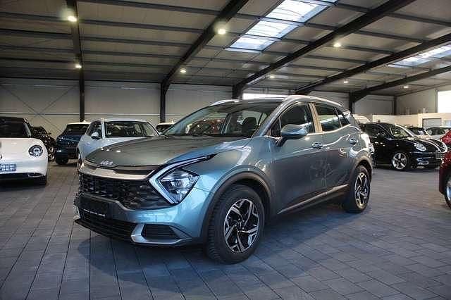 Gebraucht Kia Sportage 150 PS (110 kW) 2022 Grün metallic SUV