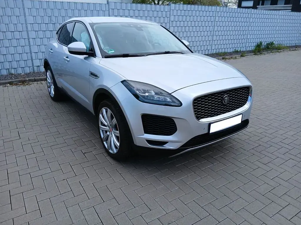 Gebraucht Jaguar E-Pace 249 PS (183 kW) 2018 Silber SUV