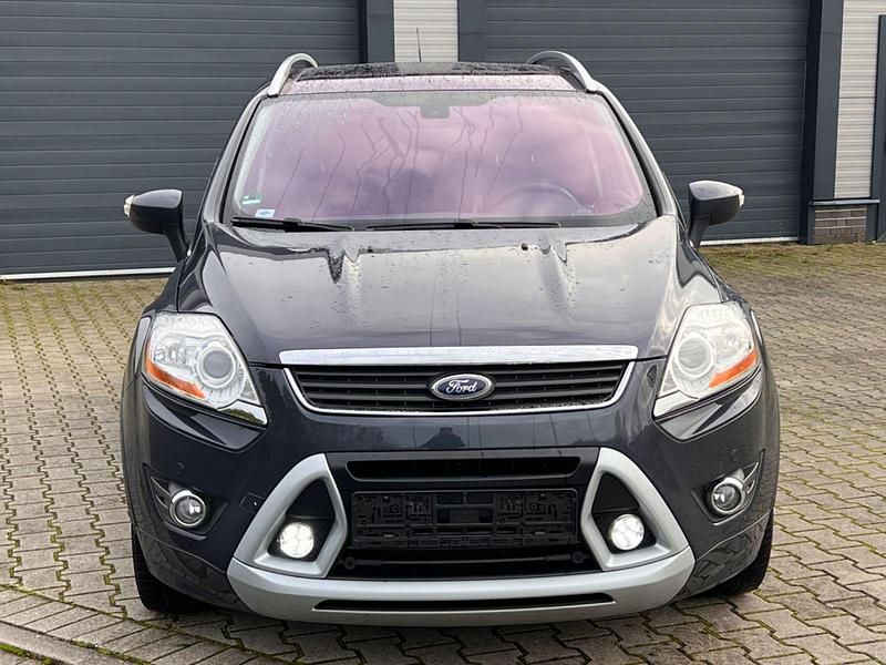 Gebraucht Ford Kuga Titanium 163 PS (119 kW) 2011 Grau SUV