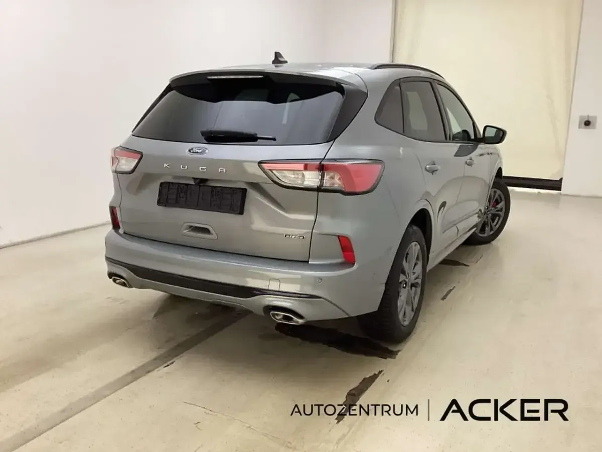 Gebraucht Ford Kuga ST-Line X 225 PS (165 kW) 2024 Silber SUV