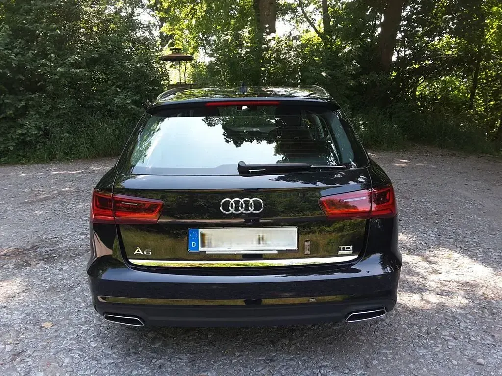Gebraucht Audi A6 190 PS (139 kW) 2018 Schwarz Kombi