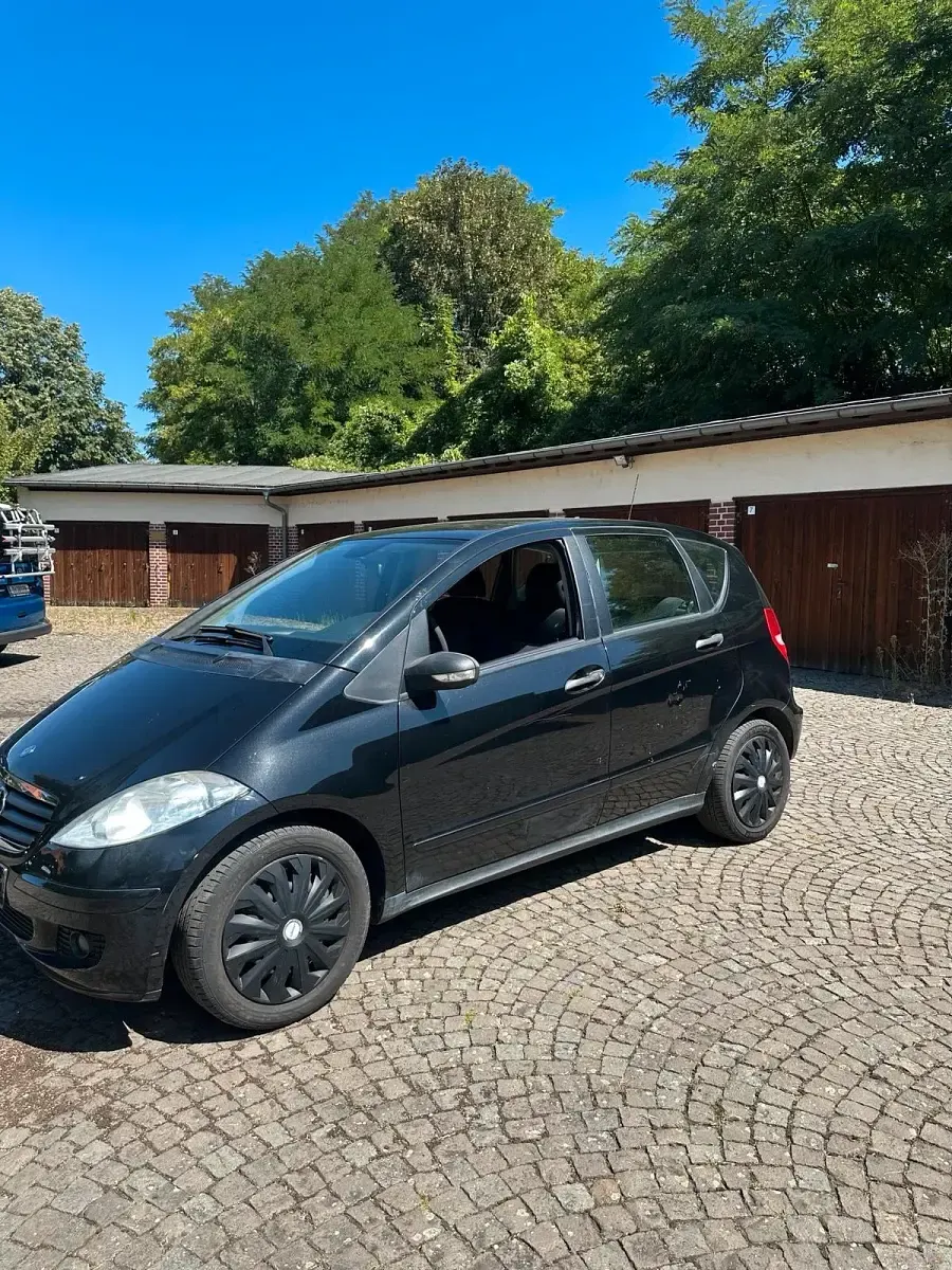 Gebraucht Mercedes A200 136 PS (100 kW) 2008 Schwarz Limousine