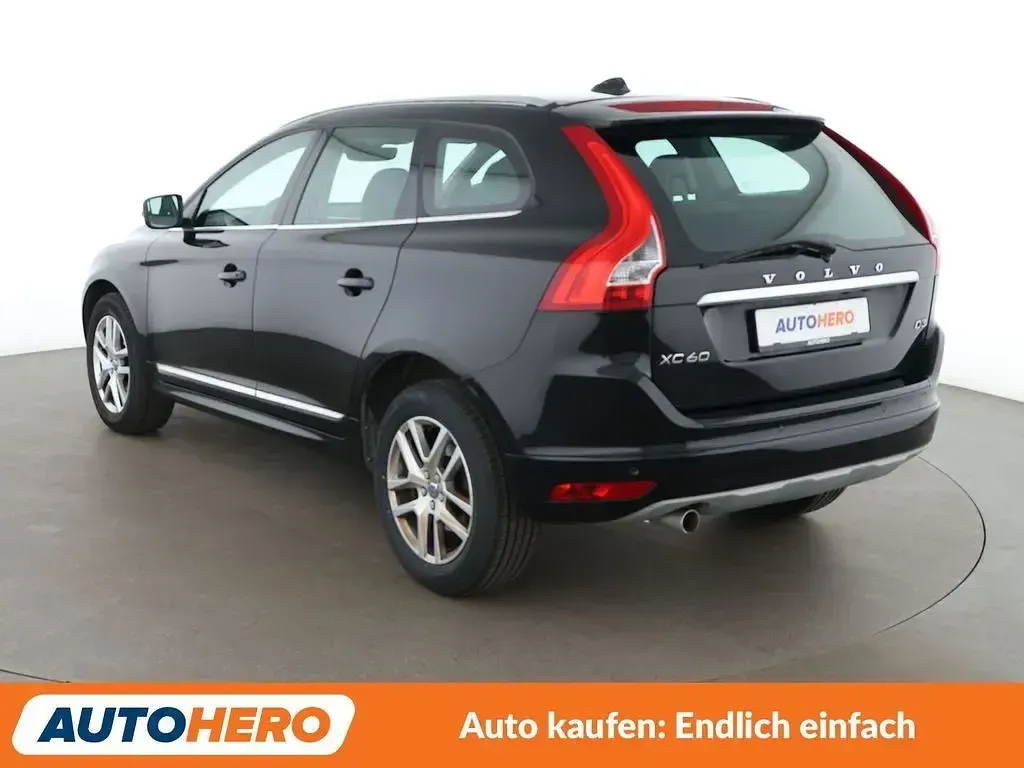 Gebraucht Volvo XC60 Summum 150 PS (110 kW) 2017 Black stone SUV