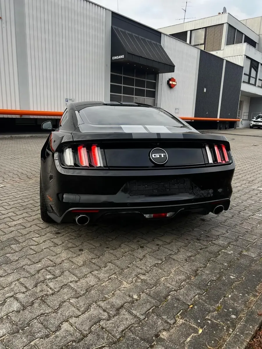 Gebraucht Ford Mustang GT 421 PS (309 kW) 2015 Schwarz Coupé