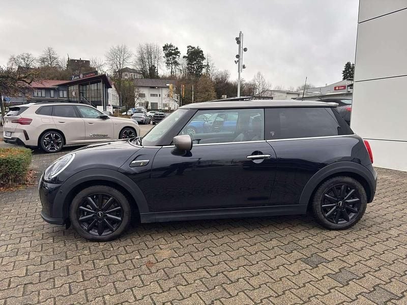 Gebraucht Mini Cooper SE 135 kW (184 PS) 2023 Schwarz Kleinwagen