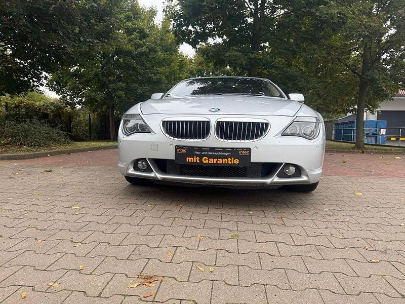 Silber Gebraucht 2004 BMW 645 Sport Line Coupé | 8.500 € - Bild 1/4