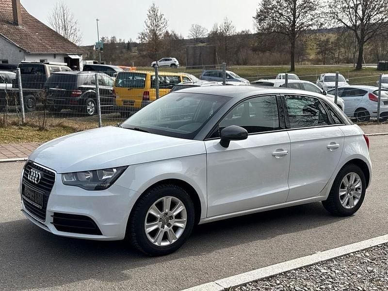 Gebraucht Audi A1 Sportback Ambition 105 PS (77 kW) 2012 Weiß Kleinwagen