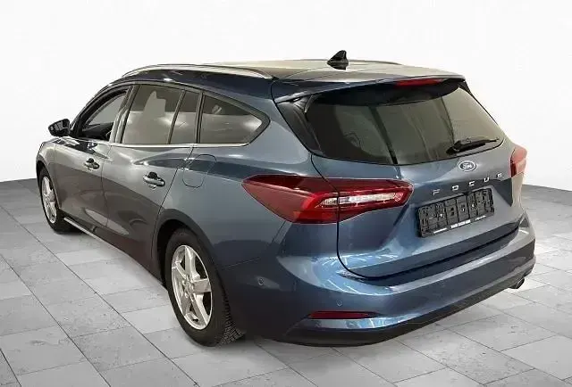 Gebraucht Ford Focus Titanium 225 PS (165 kW) 2023 Blau Kombi