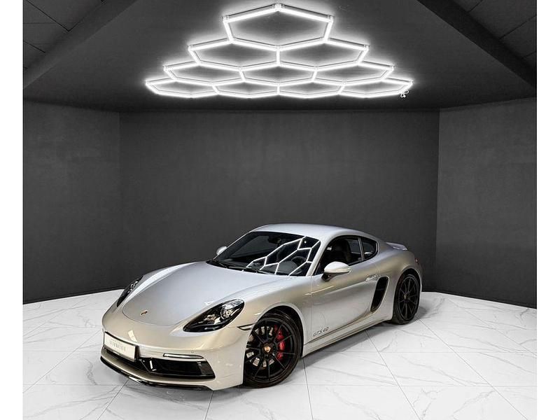 Grau Gebraucht 2021 Porsche 718 Cayman | 74.990 € (Superpreis) - Bild 1/4