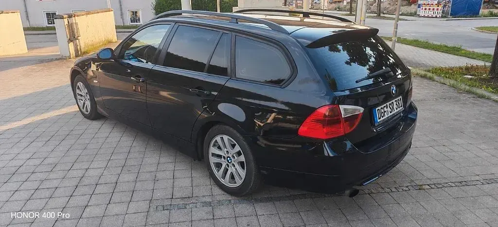 Gebraucht BMW 320 Sport Line 163 PS (119 kW) 2006 Schwarz Kombi