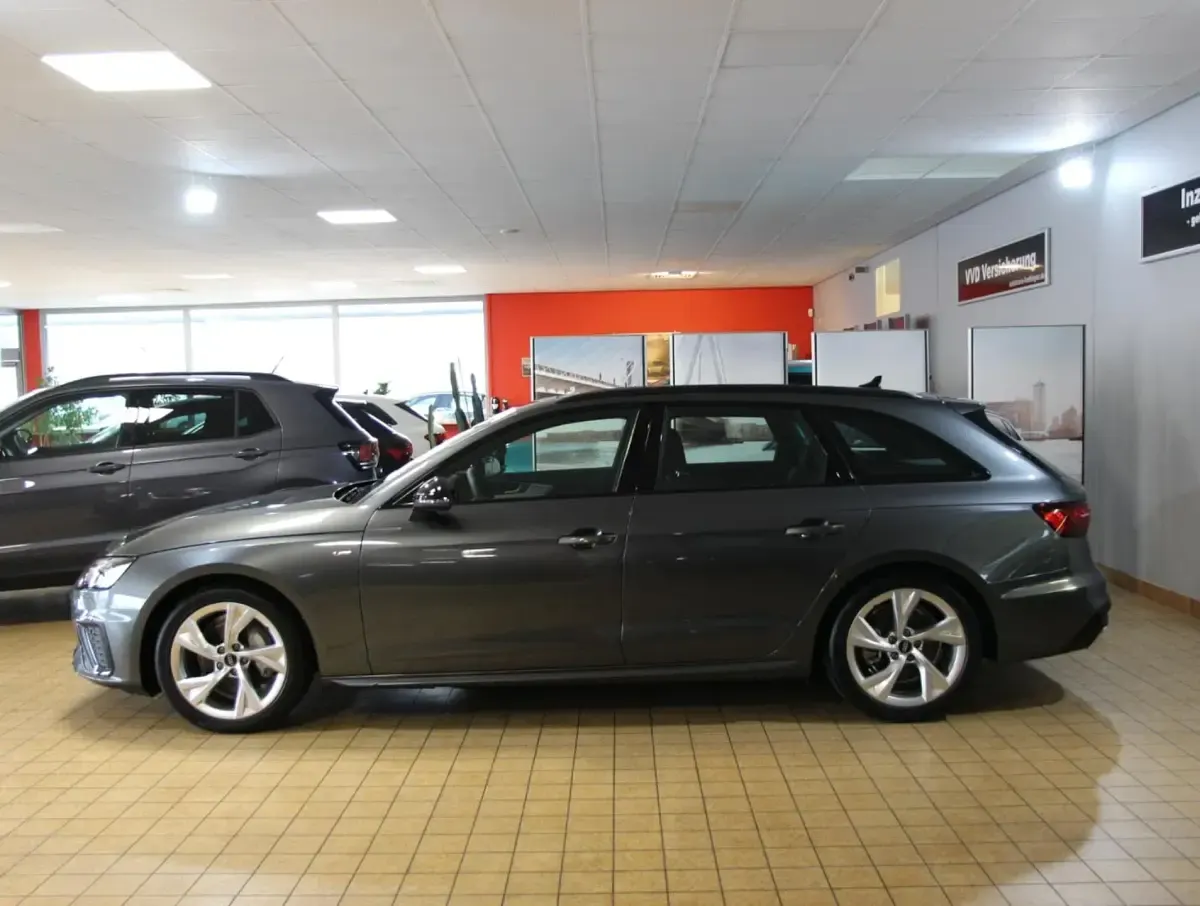 Gebraucht Audi A4 S-Line 204 PS (150 kW) 2020 Individuallackierungen audi ex Kombi