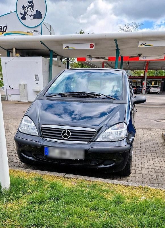 Schwarz Gebraucht 2002 Mercedes A160 Kleinwagen | 1.600 € (Fairer Preis) - Bild 1/4