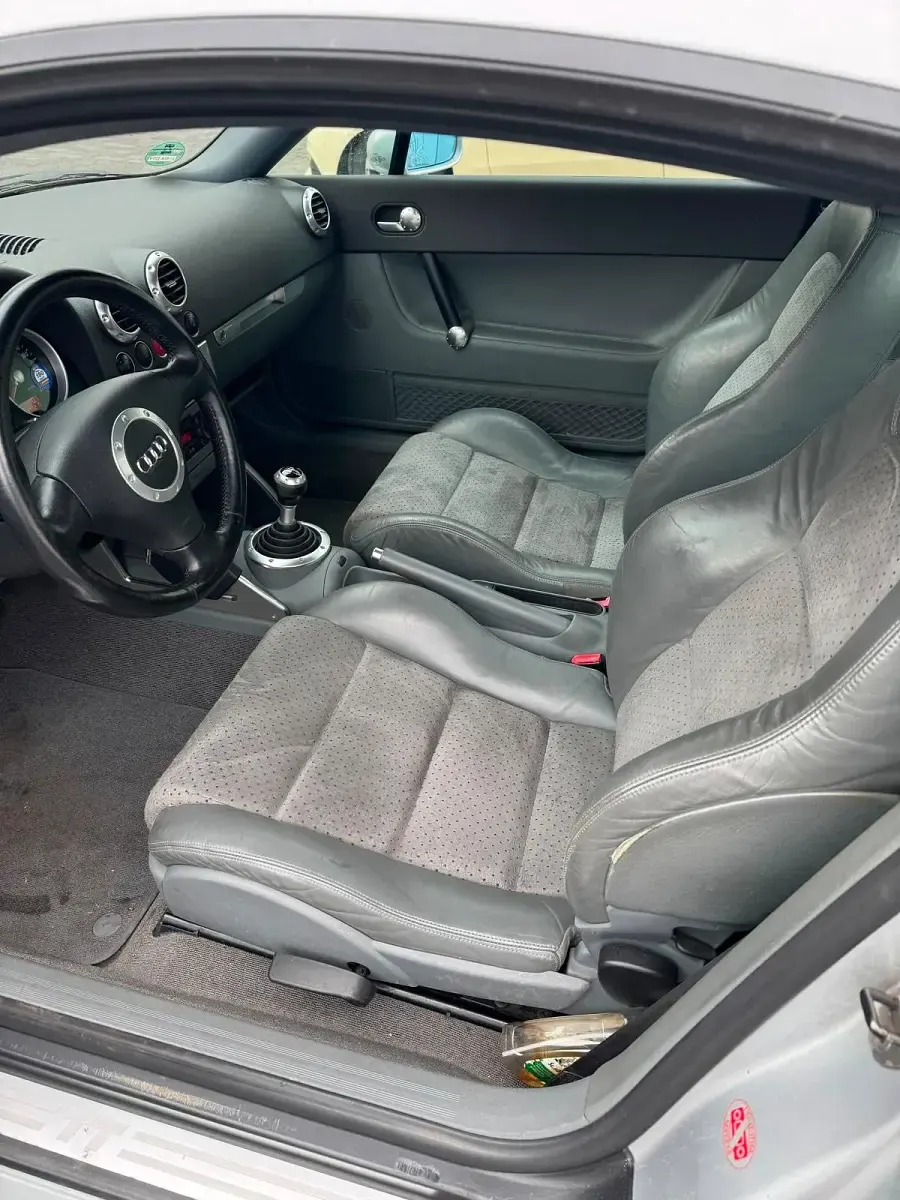 Gebraucht Audi TT Design 180 PS (132 kW) 2002 Silber Coupé