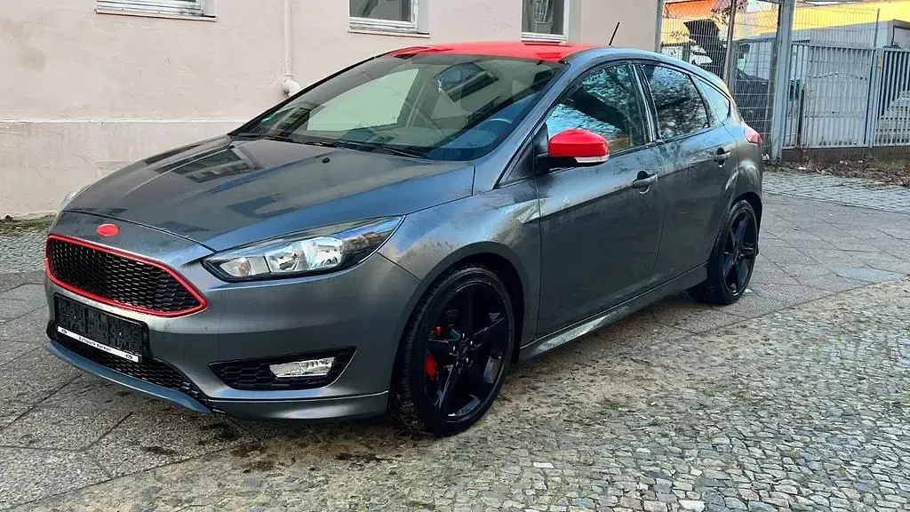 Usata Ford Focus ST-Line 125 CV (91 kW) 2017 Nero Berlina