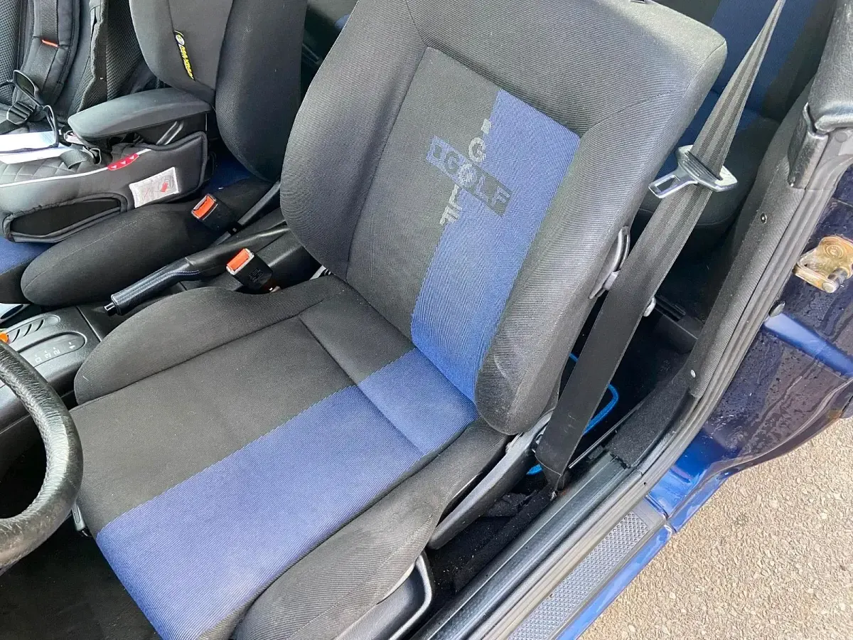 Usata VW Golf 1997 Blu Cabrio