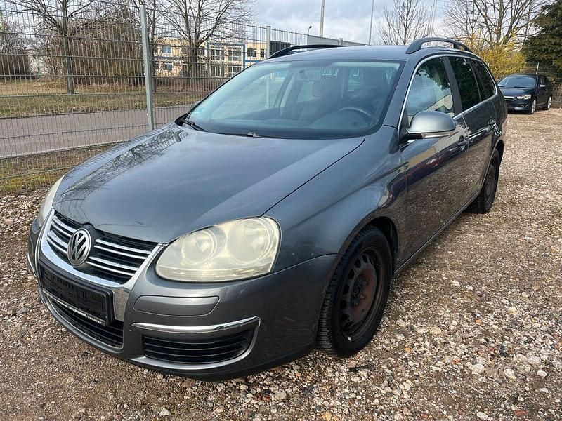 Gebraucht VW Golf V Comfortline 140 PS (102 kW) 2008 Grau Kombi