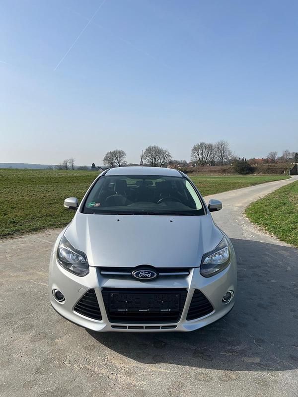 Brugt Ford Focus 115 HK (84 kW) 2012 Sølv Stationcar
