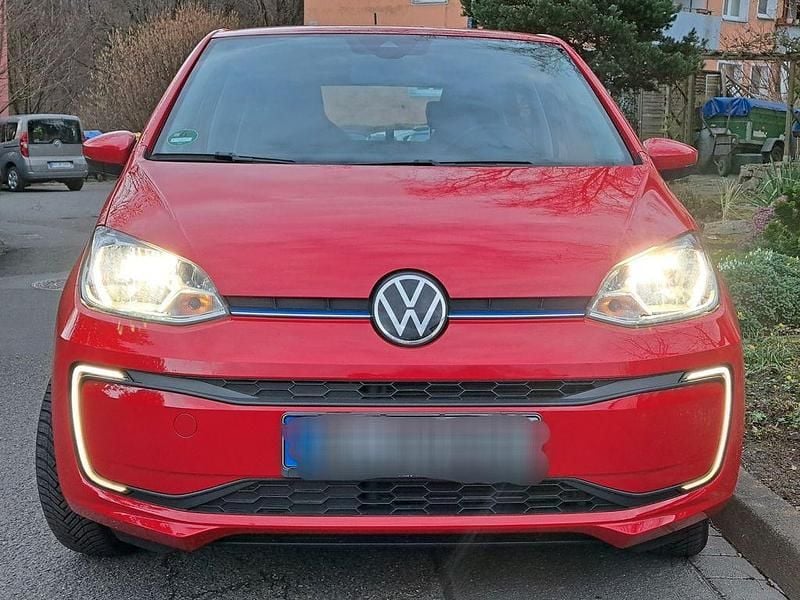 Gebraucht VW e-up! Style 61 kW (83 PS) 2021 Rot Kleinwagen