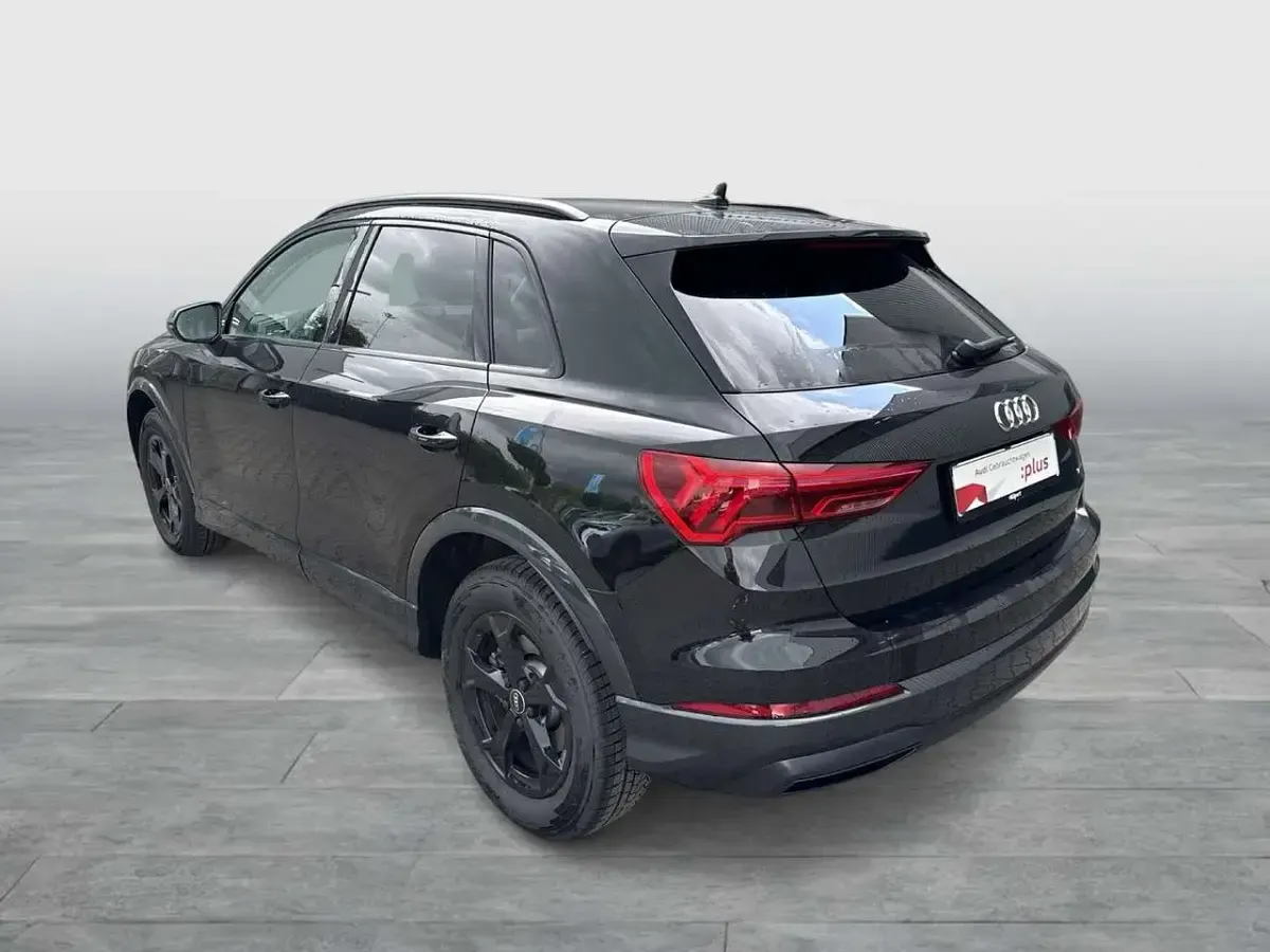 Gebraucht Audi Q3 Advanced 190 PS (139 kW) 2025 Schwarz SUV