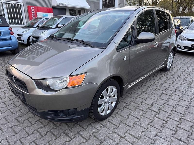 Gebraucht Mitsubishi Colt Motion 95 PS (69 kW) 2011 Grau Kleinwagen