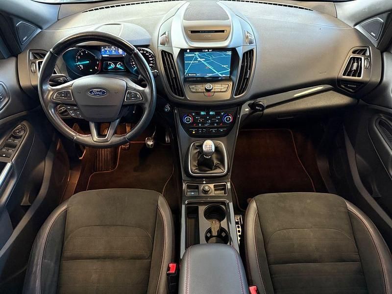 Gebraucht Ford Kuga ST-Line 150 PS (110 kW) 2018 Grau SUV