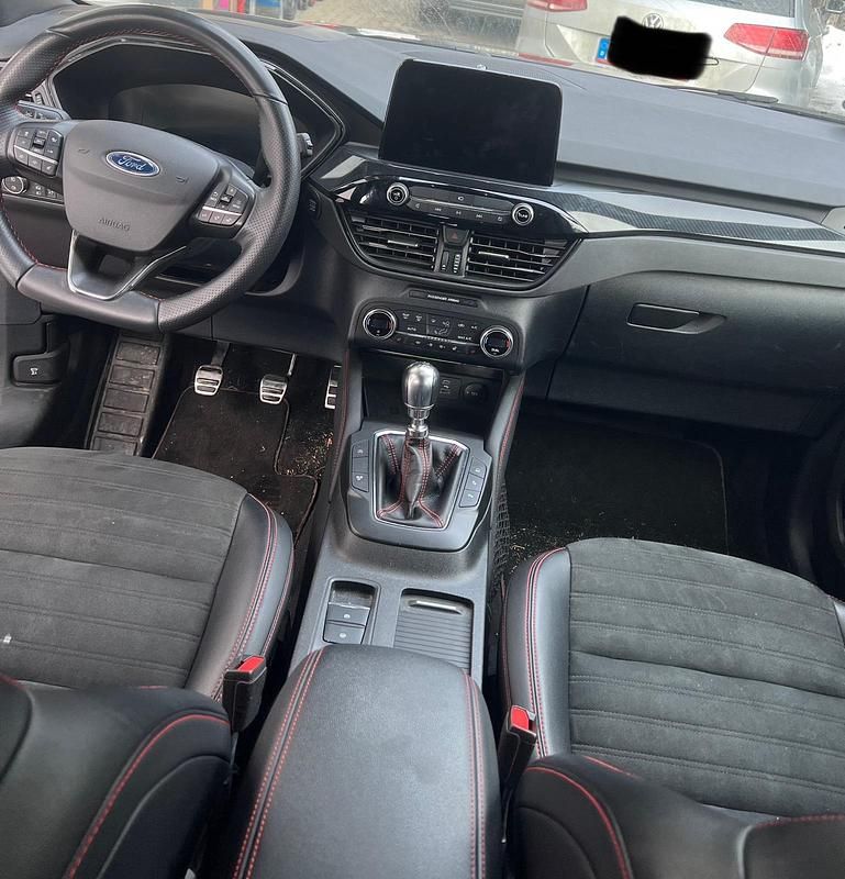 Gebraucht Ford Kuga ST-Line X 150 PS (110 kW) 2020 Grau SUV