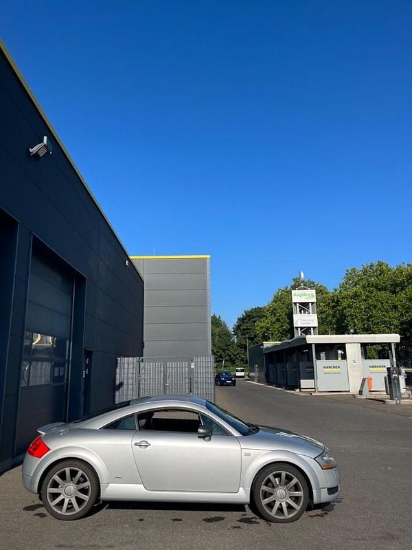 Gebraucht Audi TT S-Line 179 PS (131 kW) 2004 Silber Coupé