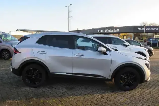 Gebraucht Kia Sportage Vision 150 PS (110 kW) 2022 Silber SUV