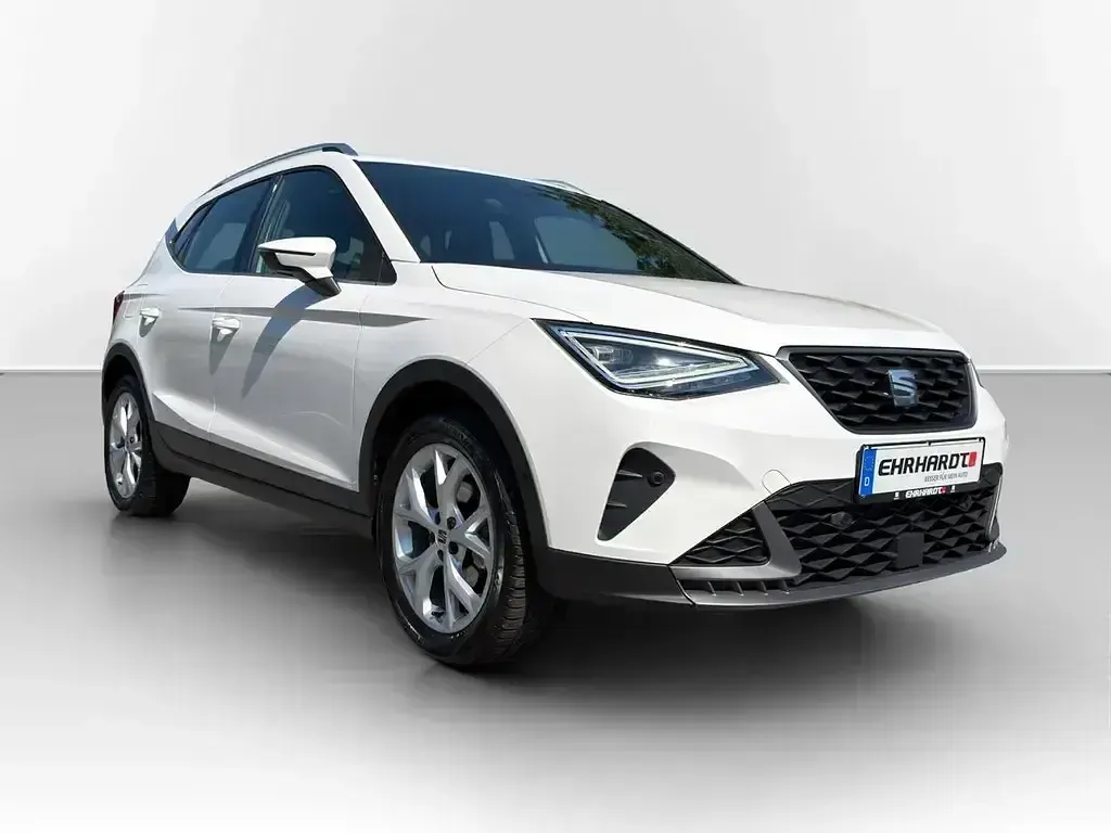 Gebraucht Seat Arona FR 150 PS (110 kW) 2024 Weiß SUV