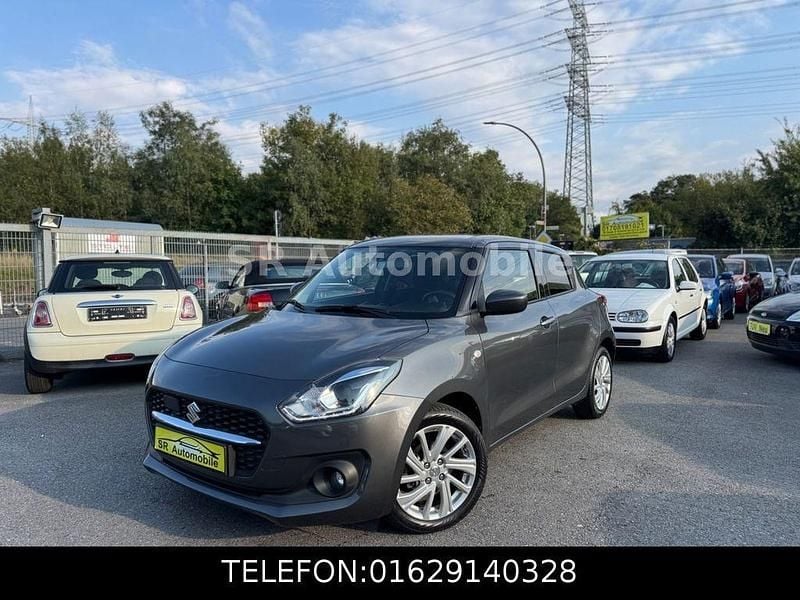 Grau Gebraucht 2021 Suzuki Swift Club Limousine | 14.450 € (Guter Preis) - Bild 1/4