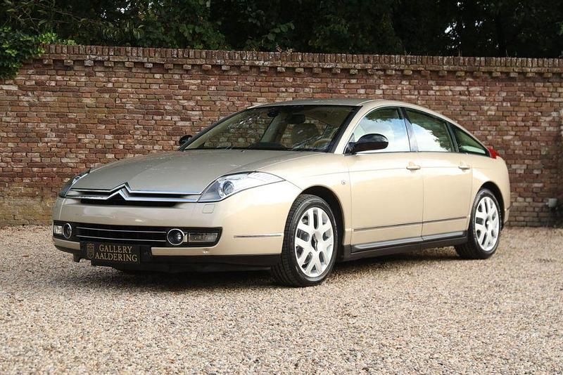 Beige Gebraucht 2006 Citroën C6 Exclusive Limousine | 32.500 € - Bild 1/4