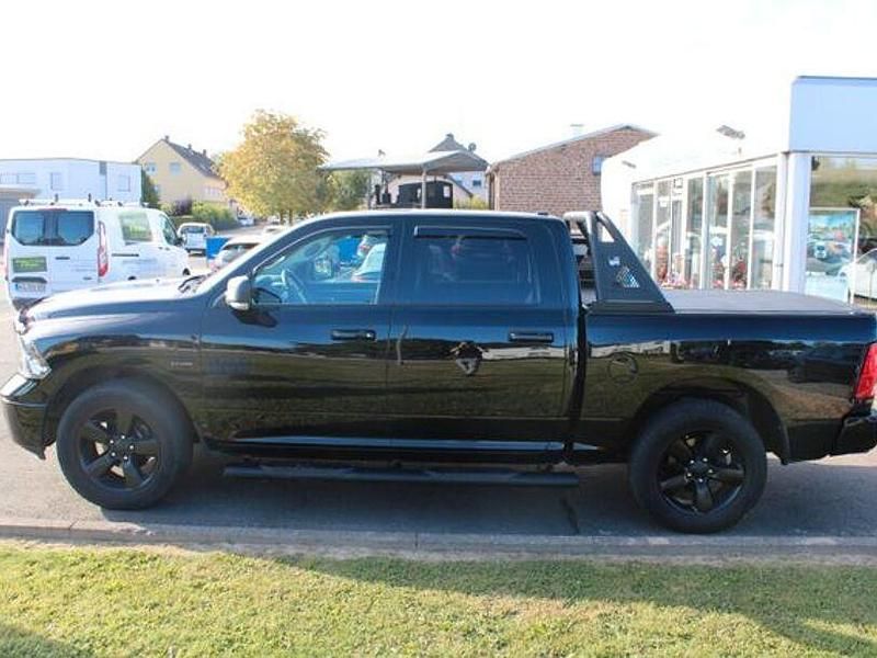 Gebraucht Dodge Ram 401 PS (294 kW) 2021 Schwarz Pickup