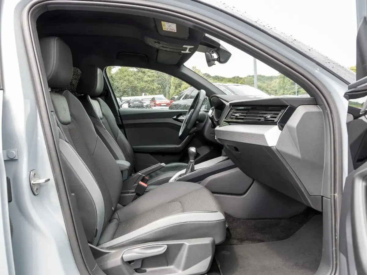 Gebraucht Audi A1 Edition .1 110 PS (80 kW) 2021 Pfeilgrau perleffekt SUV