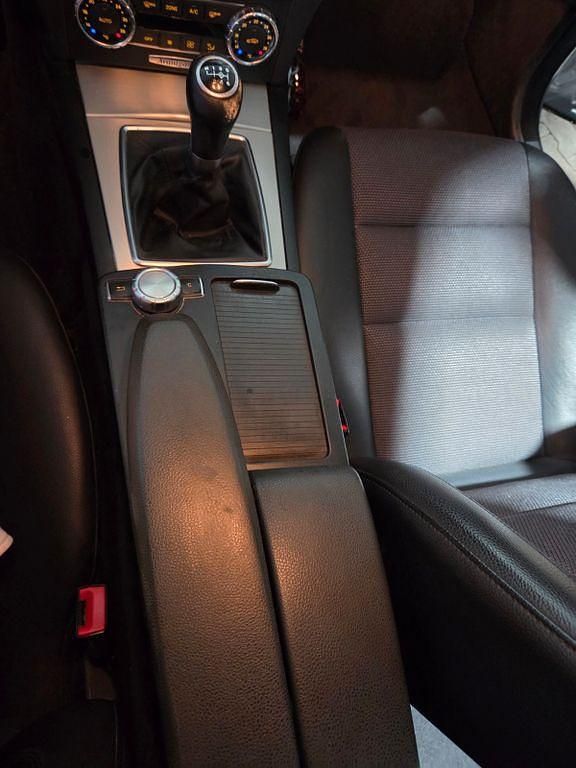 Gebraucht Mercedes 220 170 PS (125 kW) 2011 Grau Limousine