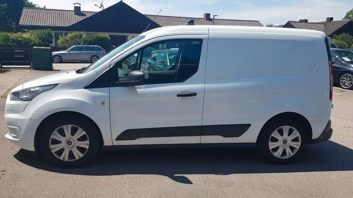 Używany Ford Transit Connect Trend 101 KM (74 kW) 2020 Biały Minivan
